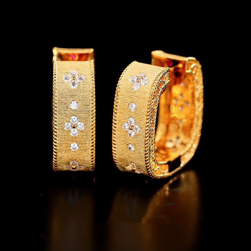 Vintage Court Wide Sparkling Brushed Earrings