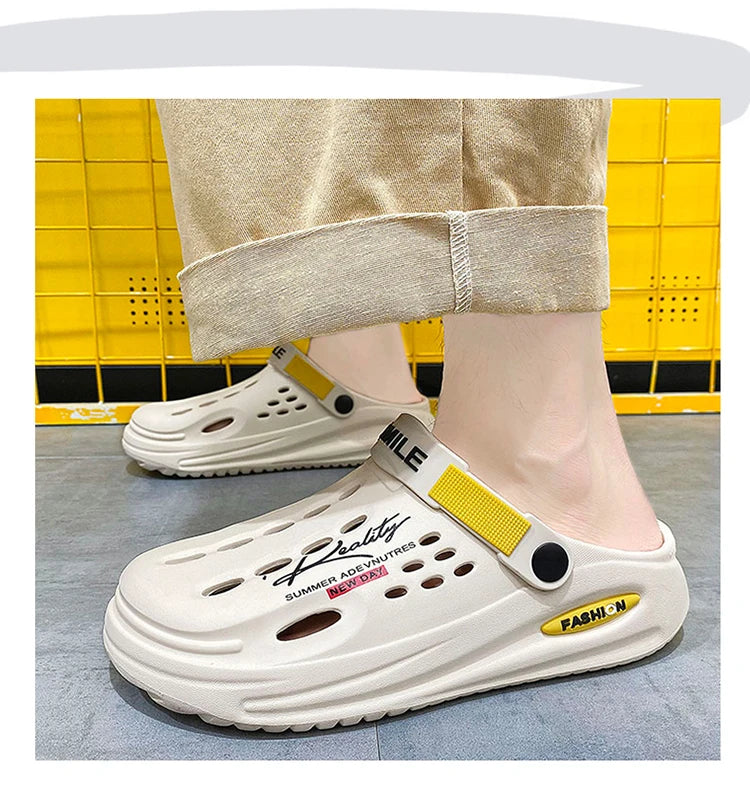 Men Clogs Soft Sole Breathable Beach Slippers.