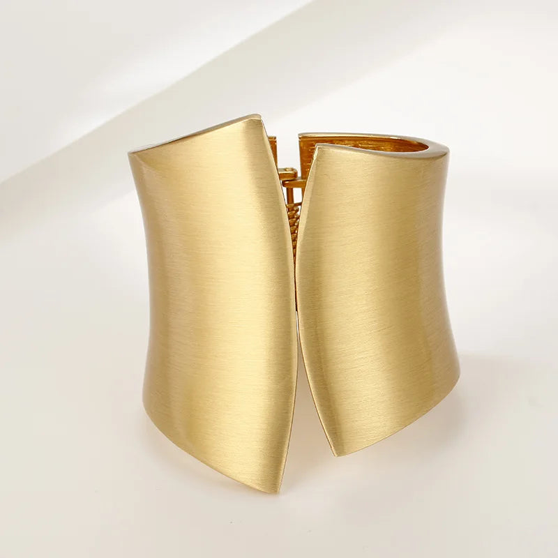 Luxury Gold Color Bangles Bracelet.