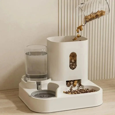 Automatic Feeder Bowl with Water Fountain.