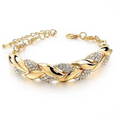 Luxury Love Braided Leaf Bracelet.