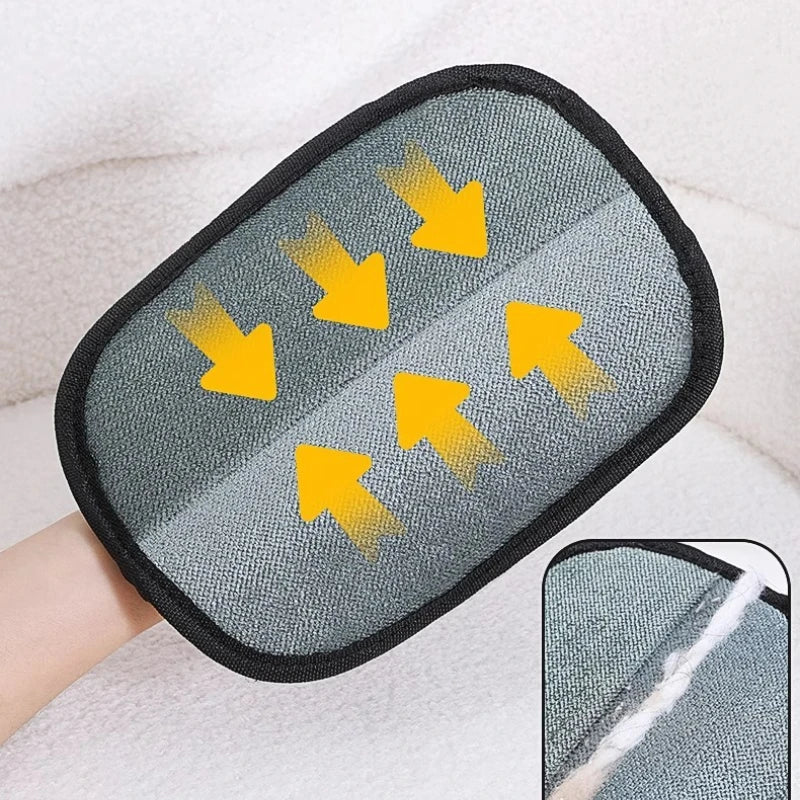 Pet Hair Remover Gloves.