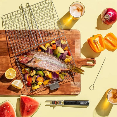 Stainless Steel Folding Grill Basket.