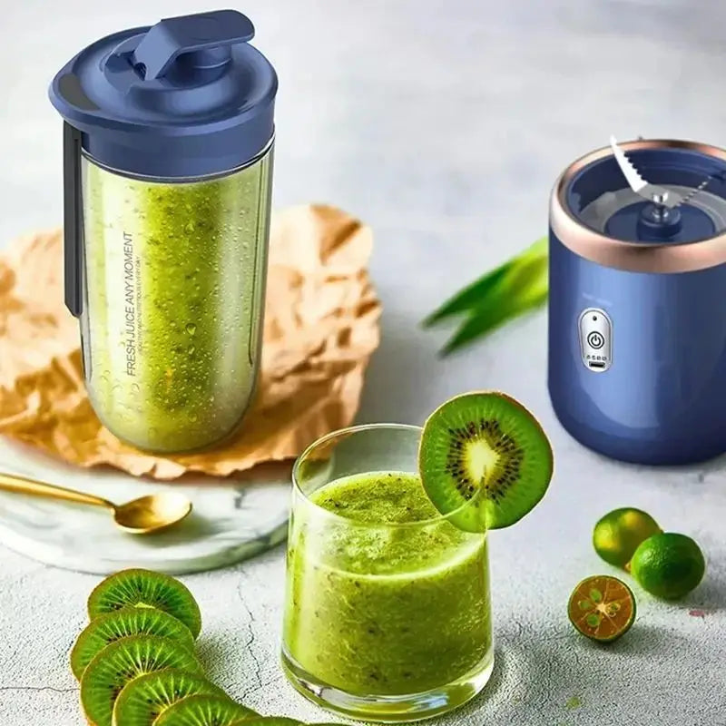 Portable Juicer Cup Smoothie Fruit Blender.