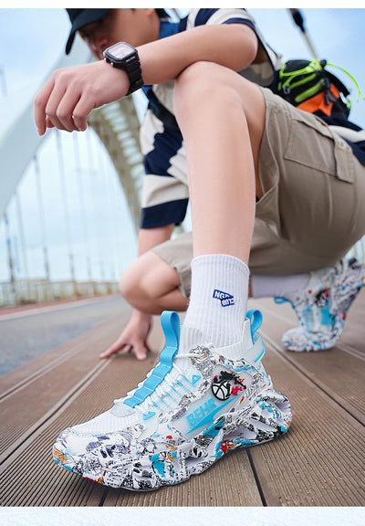 Luxury Men Sneakers Shoes.