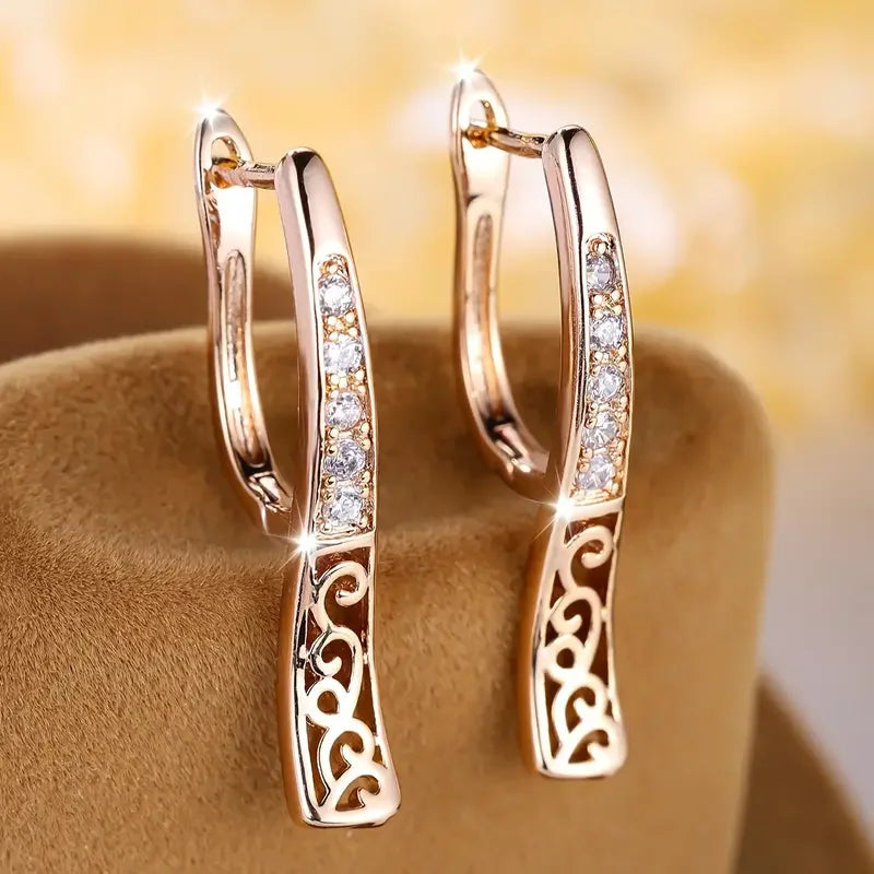 Unique Design Hoop Earrings.
