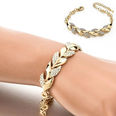 925 Sterling Silver Elegant Crystal.