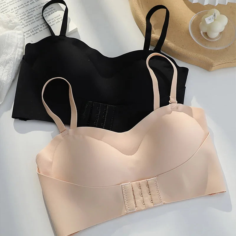 Invisible Strapless Sexy Bra.
