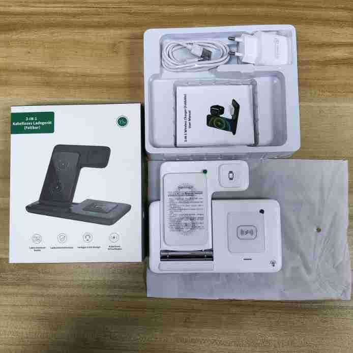 Three-in-one Wireless Charger Foldable Twin Coil 15W Fast Charge.