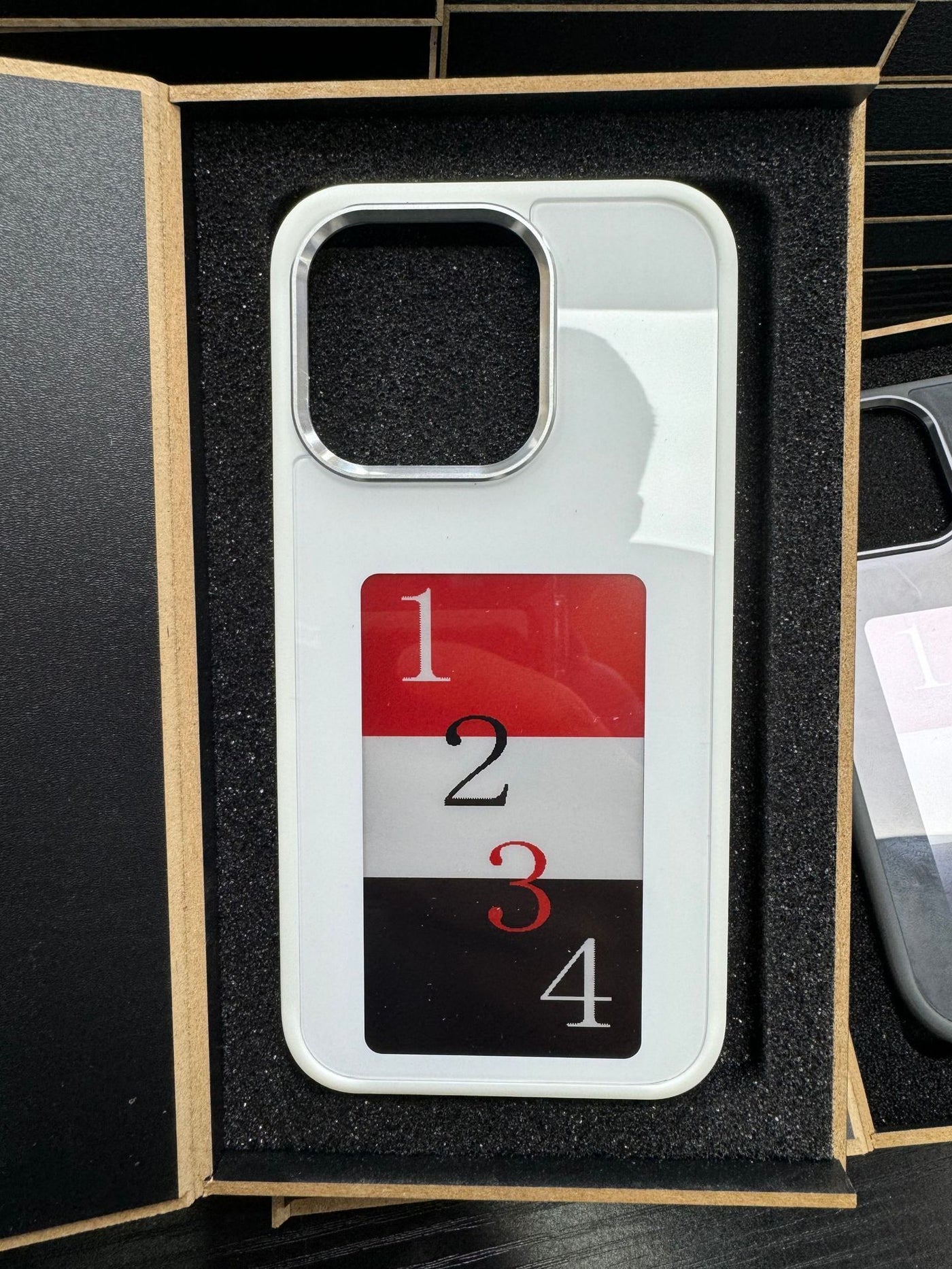 E-ink Screen Phone Case Unlimited Screen Projection Personalized Phone Cover